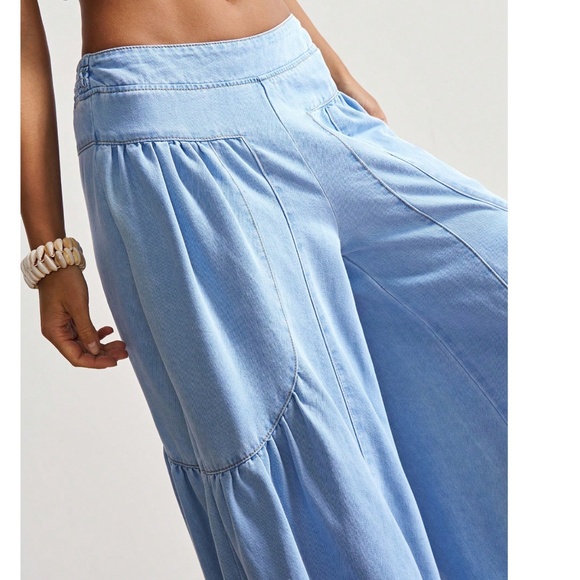 Light Wash Solid Wide leg Stretchy Waist Denim Jeans Pants - Picture 5 of 7